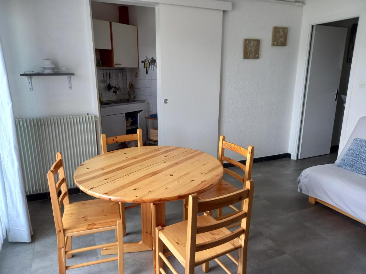 Soleil Et Montagne Batiment E Apartman Les Angles  Kültér fotó